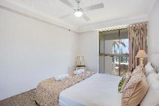 Gemini Court Holiday Apartments - Gold Coast - 2