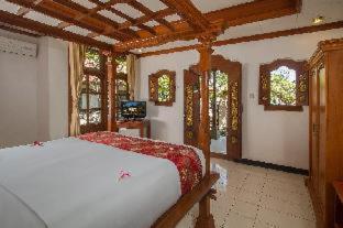 Bali Taman Beach Resort & Spa Lovina - Lovina - 3