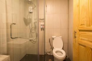 Lazy Sunday hostel - 7