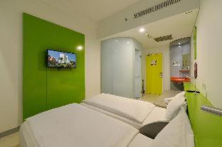 POP! Hotel Kelapa Gading - 5