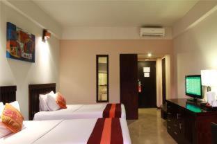 The Lokha Legian Resort & Spa - 4