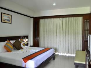 First Residence Hotel - 7