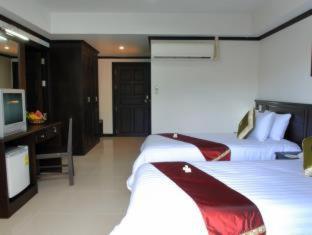 First Residence Hotel - 4