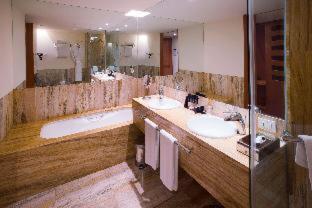 Hotel Meliá Bilbao - Bilbao - 1