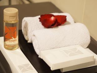 J4 Hotels Legian - Legian - 7