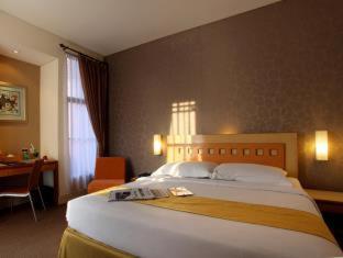 Serela Riau by KAGUM Hotels - Bandung - 1