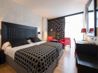 Salles Hotel Málaga Centro - Málaga - 3