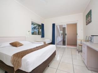 Hotel Tropiq - Cairns - 7