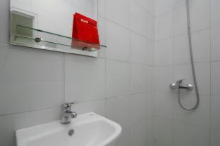 UROOMS Tanah Abang - Giacarta - 2