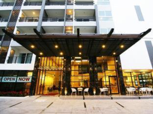 Sea Me Spring Hotel - Pattaya - 2
