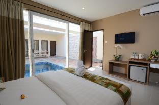 Bali Breezz Hotel - 8