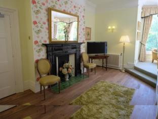 Woodland Manor Hotel - Bedford - 9
