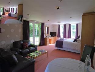 Woodland Manor Hotel - Bedford - 4