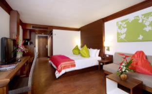 Sunprime Kamala Beach - Kamala Beach - 3