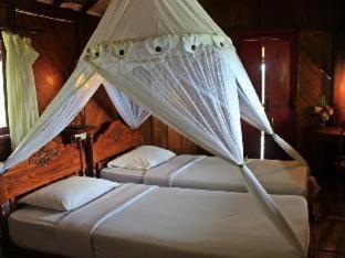 Puri Lumbung Cottages Restaurant & Spa Munduk - Munduk - 3