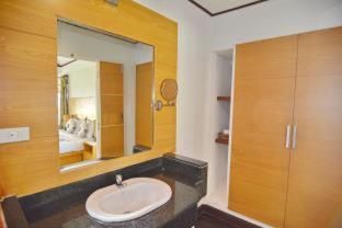 Golden Bay Cottage - SHA Extra Plus - Ko Lanta - 2