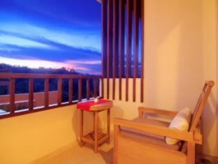 Islanda Resort Hotel - 3