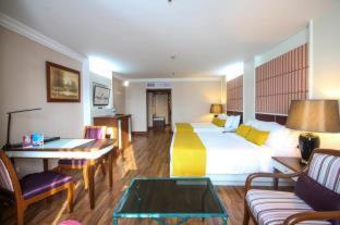 Golden Tulip Sovereign Hotel Bangkok - 6