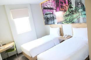 Cleo Hotel Jemursari Surabaya - 9