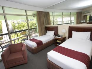 Madison Tower Mill Hotel - 4