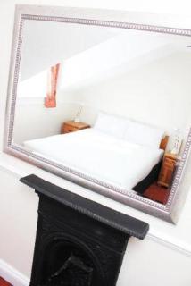 Brentwood Hotel - 3