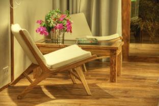 Gili Teak Beach Front Resort - 7