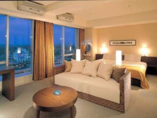 The Beach Tower Okinawa - Chatan - 2