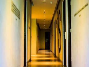 Cleo Hotel Tunjungan - 6