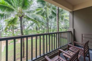 Grand Southsea Khaolak Beach Resort - 4