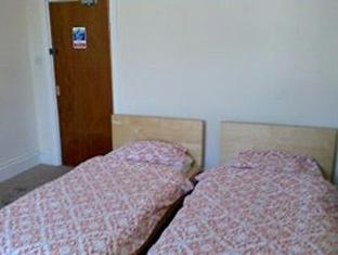 Beaconsfield Hotel - 5