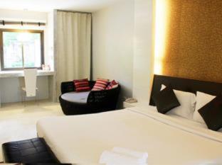 Surintra Boutique Resort - 4