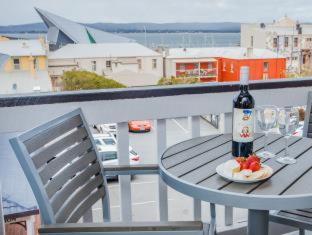 Albany Motel & Apartments - 2