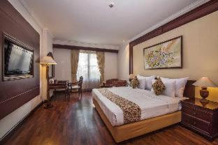 Arion Suites Hotel - Bandung - 4