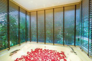 Villa Tantawan Resort - Private Pool Villas - Kamala Beach - 8