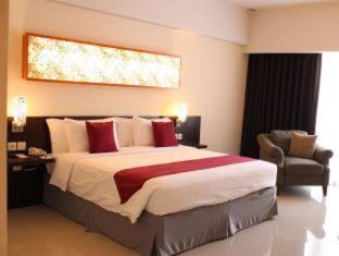Atria Hotel Malang - Malang - 9