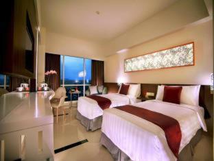 Atria Hotel Malang - Malang - 7
