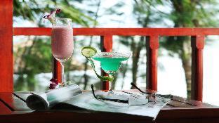 Golden Coast Resort & Spa - 9