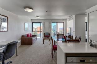 SKD Suites - Brisbane - 9