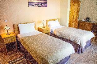 Groarty House/Manor - 3