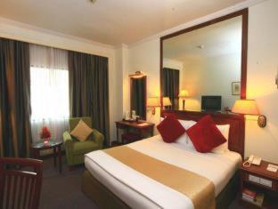 Arnoma Hotel Bangkok - 4