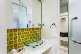Citin Sukhumvit 11 Nana Bangkok by Compass Hospitality - 5