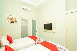 Ardhya Guesthouse Syariah by ecommerceloka - Sidoarjo - 2