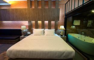 V20 Boutique Jacuzzi Hotel - Bangkok - 1