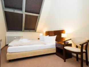 Upper Room Hotel Kurfürstendamm - Berlin - 4
