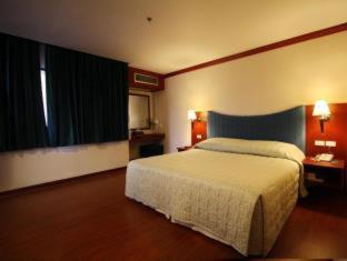 Baiyoke Suite Hotel - 4