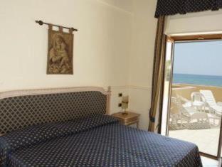 Hotel Villa Romana - 9