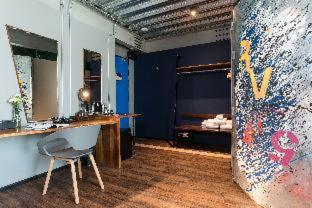 Mestyle Garage Hotel - 2