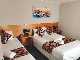 Coachman Motel and Holiday Units - 3