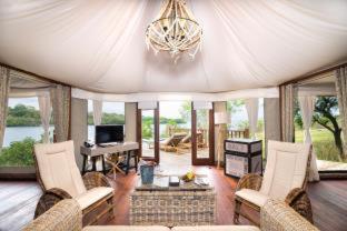 Menjangan Dynasty Resort - Banyuwedang - 2