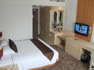 Verwood Hotel and Serviced Residence - Surabaya - 1